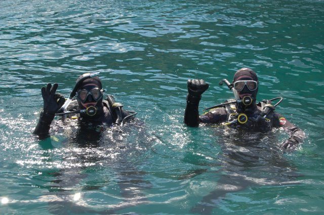 Getting ready to dive at Indian Rock