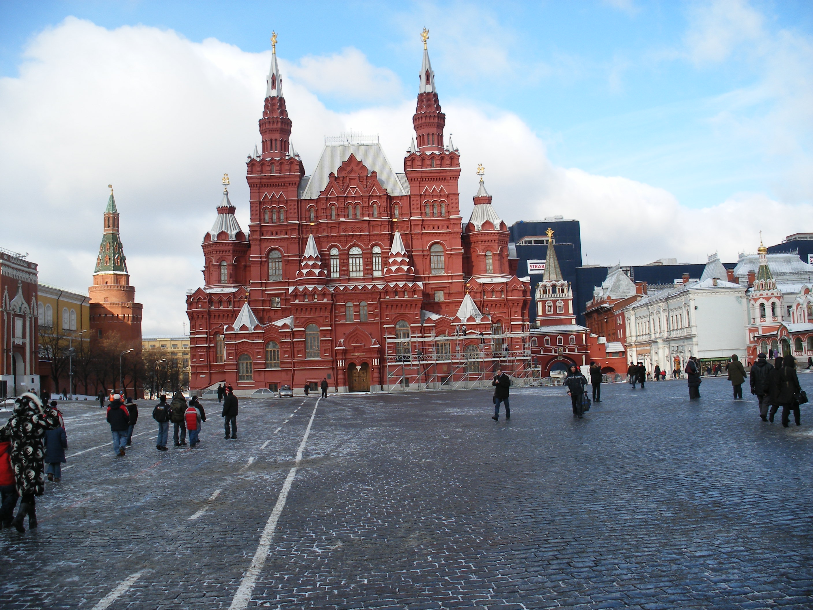 Golden Dolphin Dive Show in Moscow!