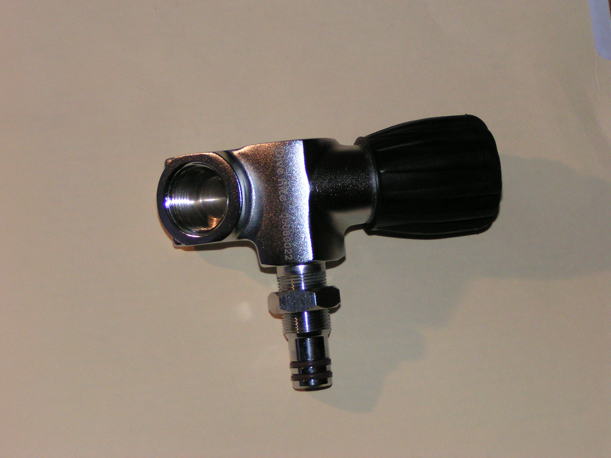 H valve adapter