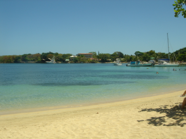 Half Moon Bay beach, Roatan...heaven!