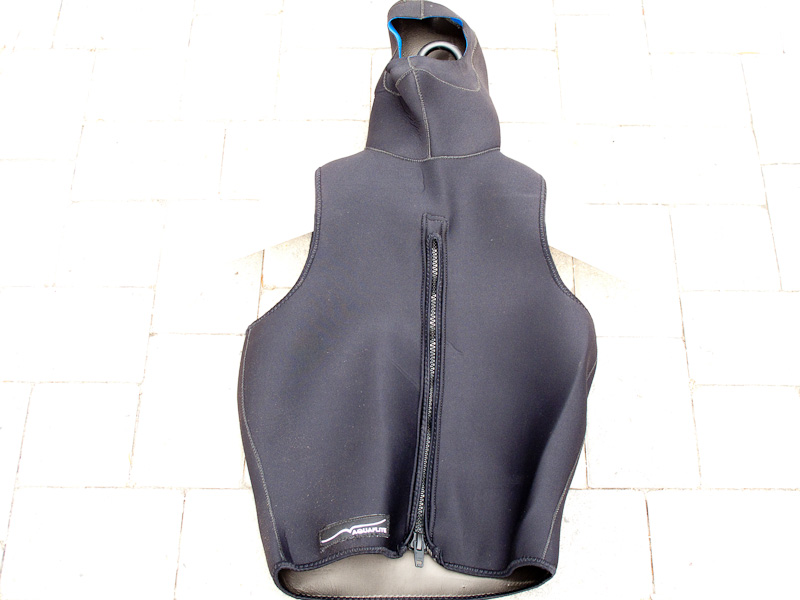 Hooded vest