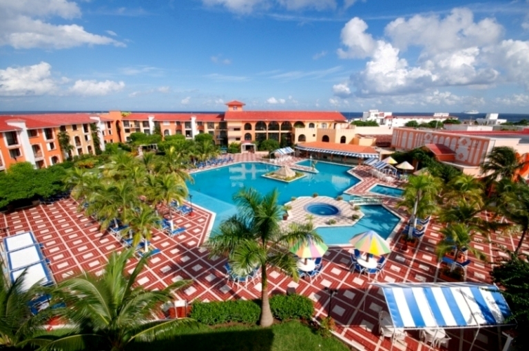 hotel_cozumel_resort_pool