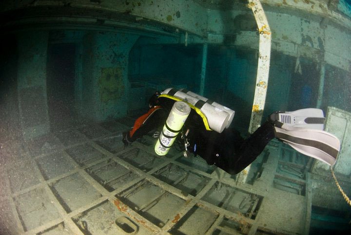 Inside the USS Vandenberg during a decompression dive