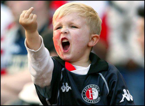 kid-middle-finger