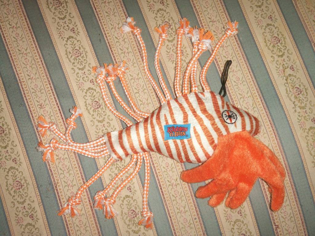 Lionfish_Dog_Toy_1C