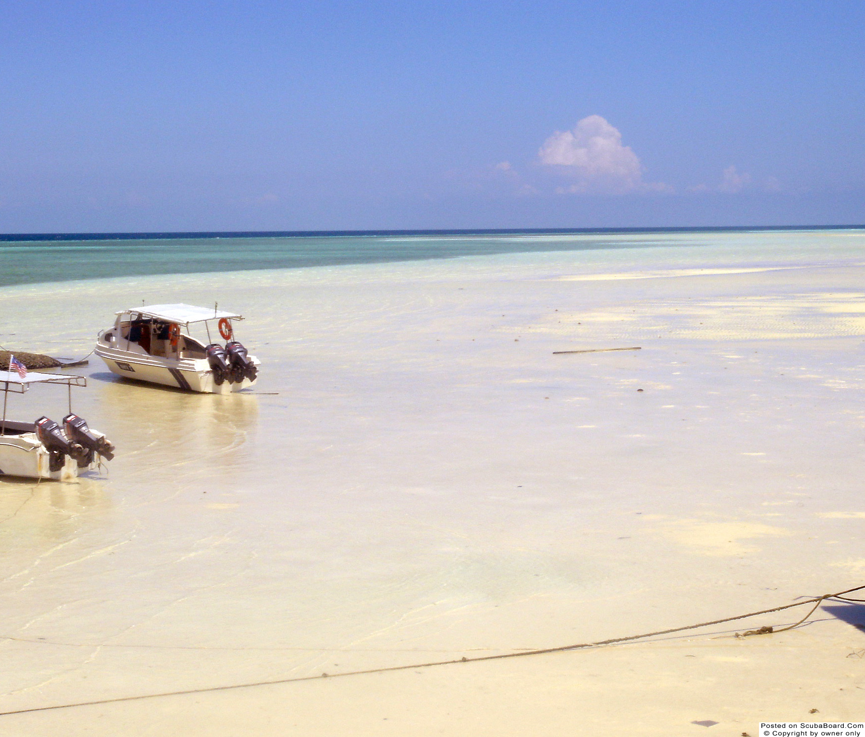 Low Tide @ Kapalai