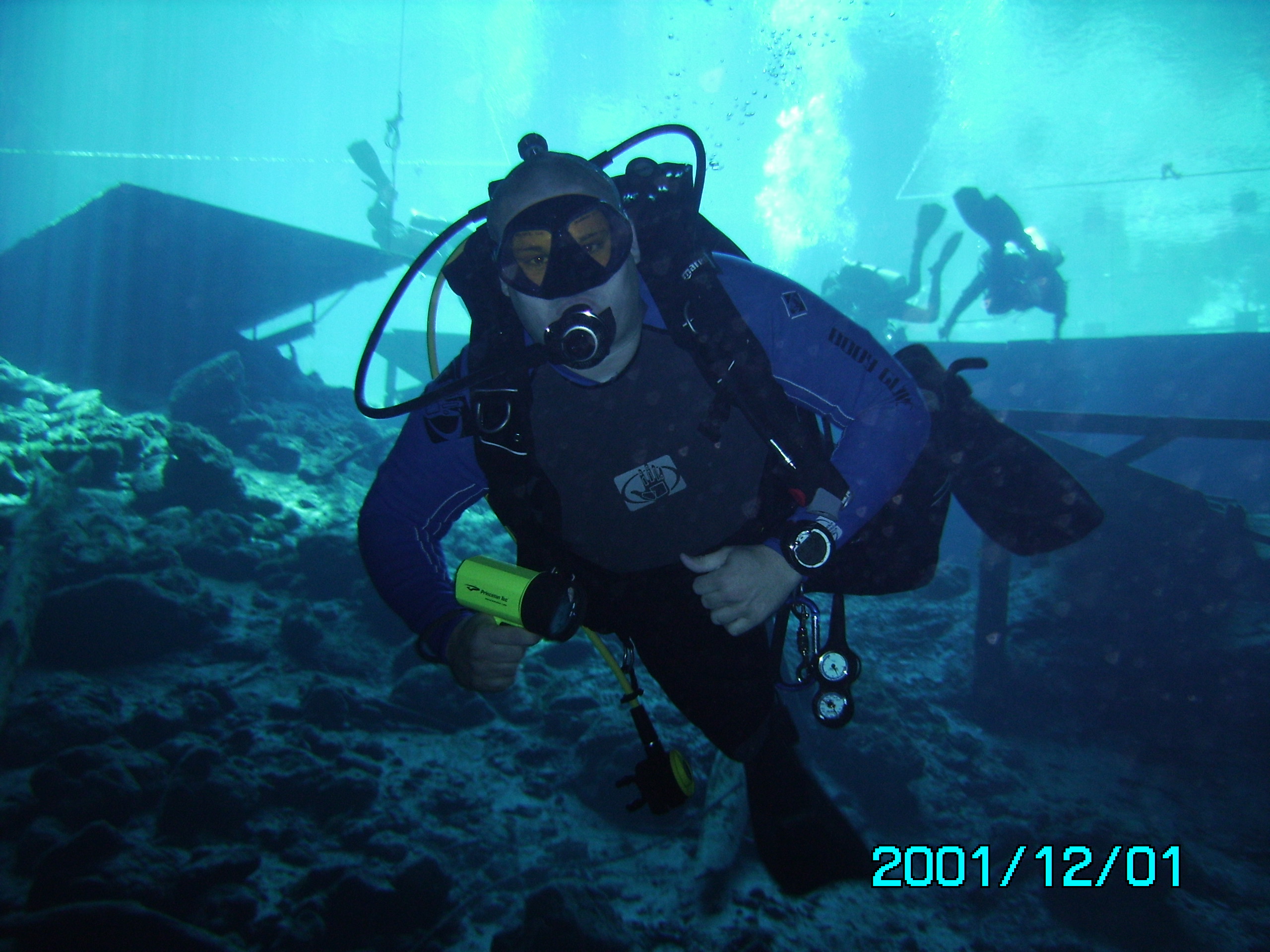 Me Blue Grotto