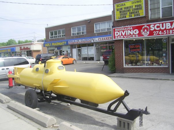 Mississauga Diving Submarine