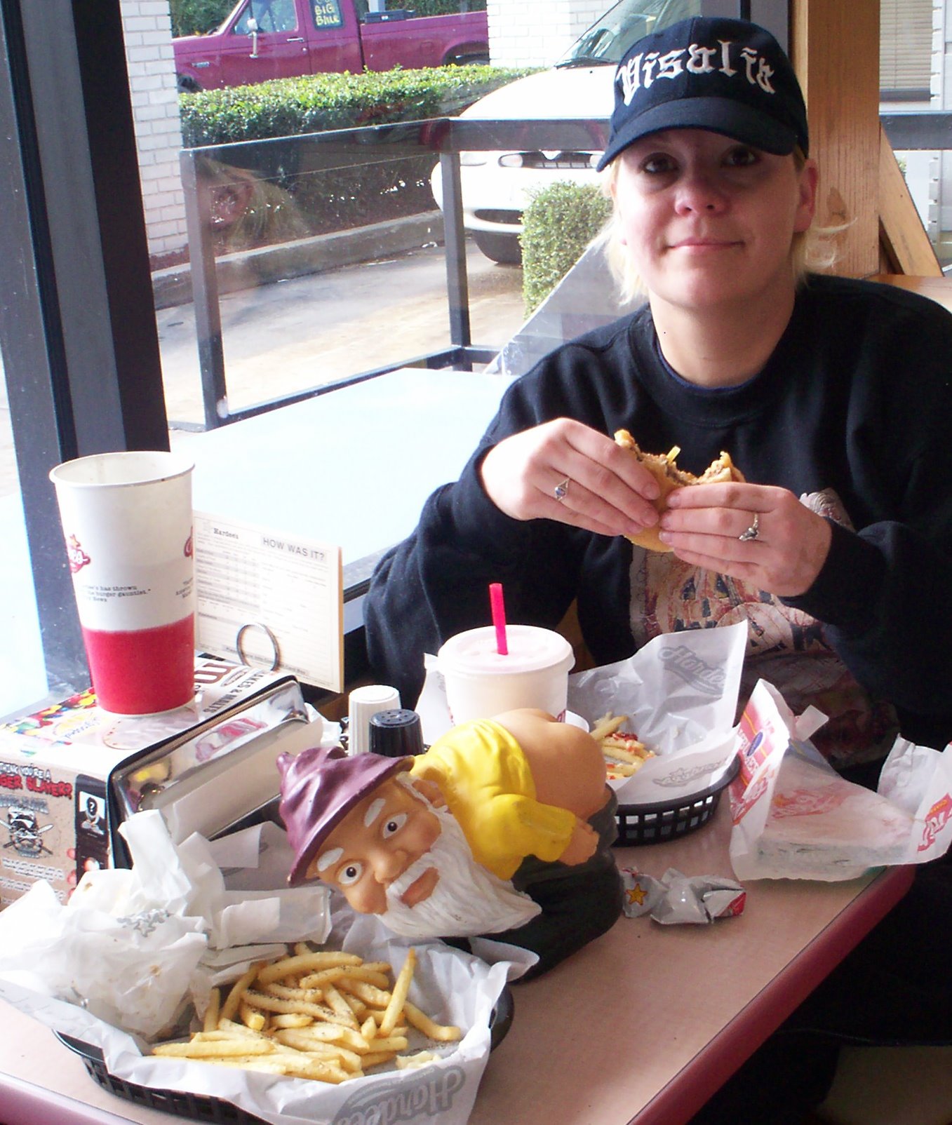 Moonie at Hardee's in Hartford