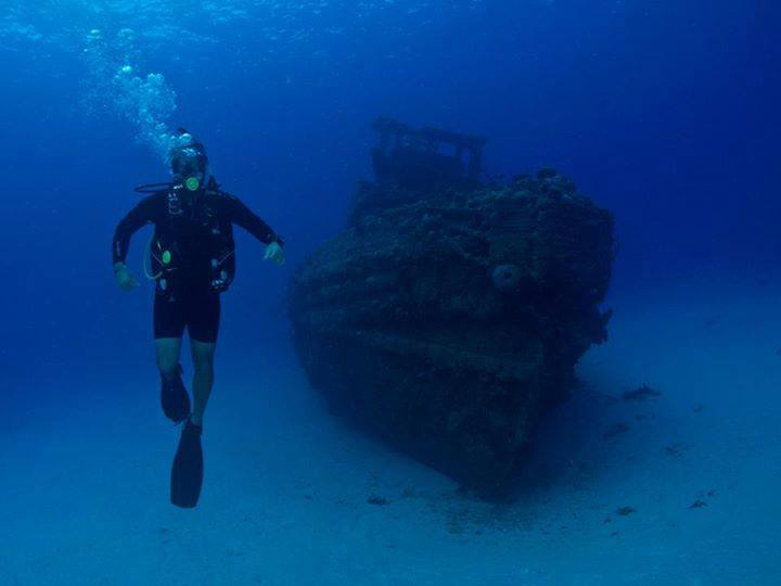 N2theBlue Scuba Diving -- Butler Bay Wrecks