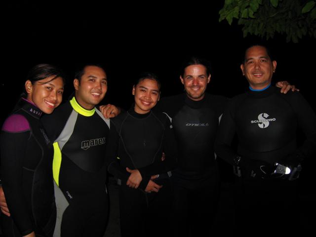 our night dive group