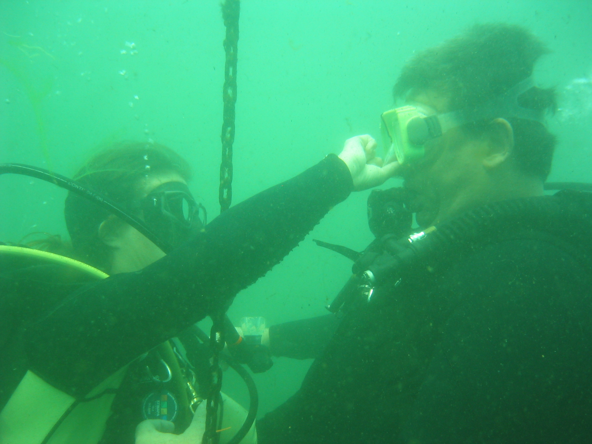 Quadriplegic diver having ears equalized