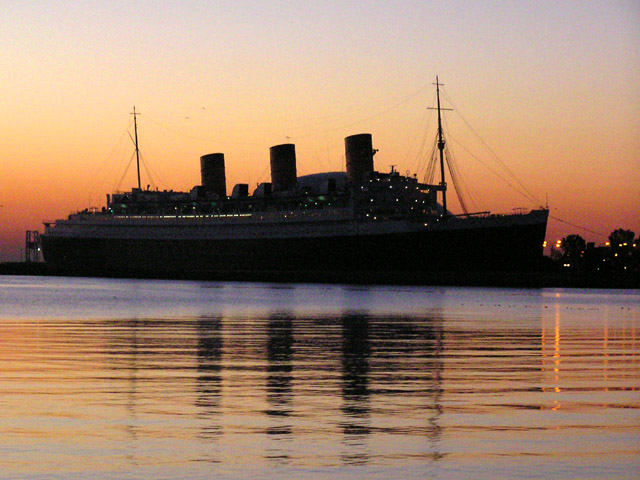 Queen Mary at dawn