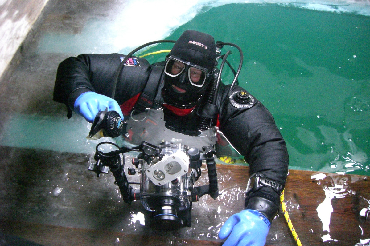 Randy Getting Ready to Dive