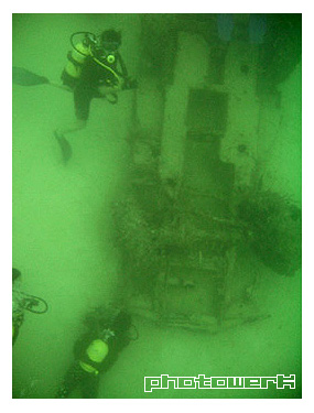 Remolcador dive - High above wreck