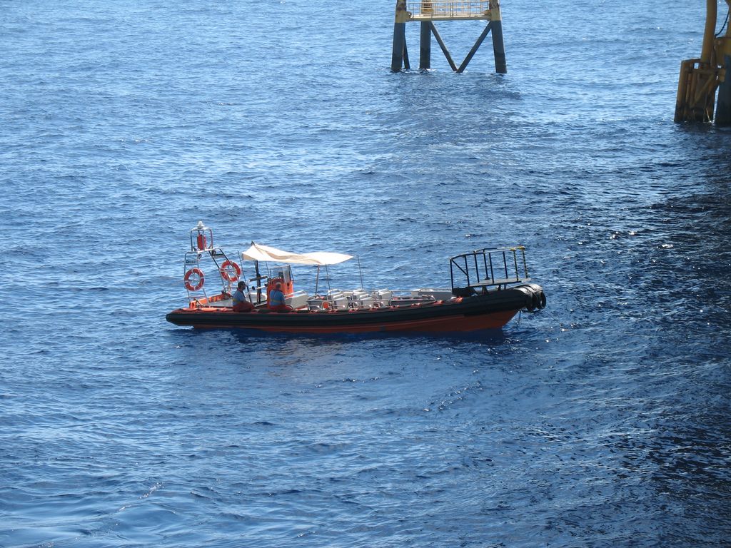 Rib 2 with a DIY sunshade