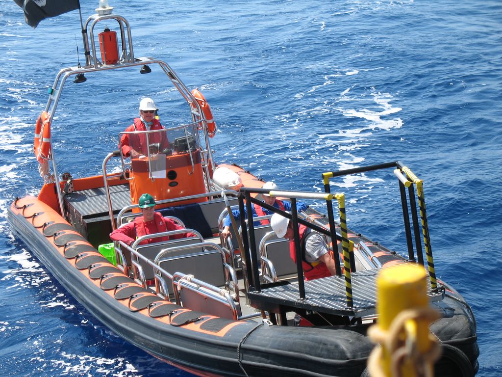 Rib One approaches Badaro for docking