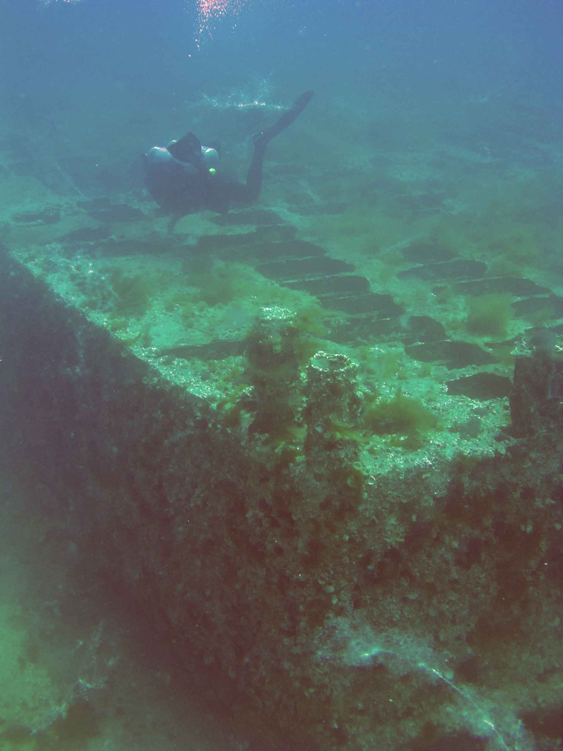 RJ Thompson Wreck, Gulf of Mexico off Tarpon Springs, Florida April 2006