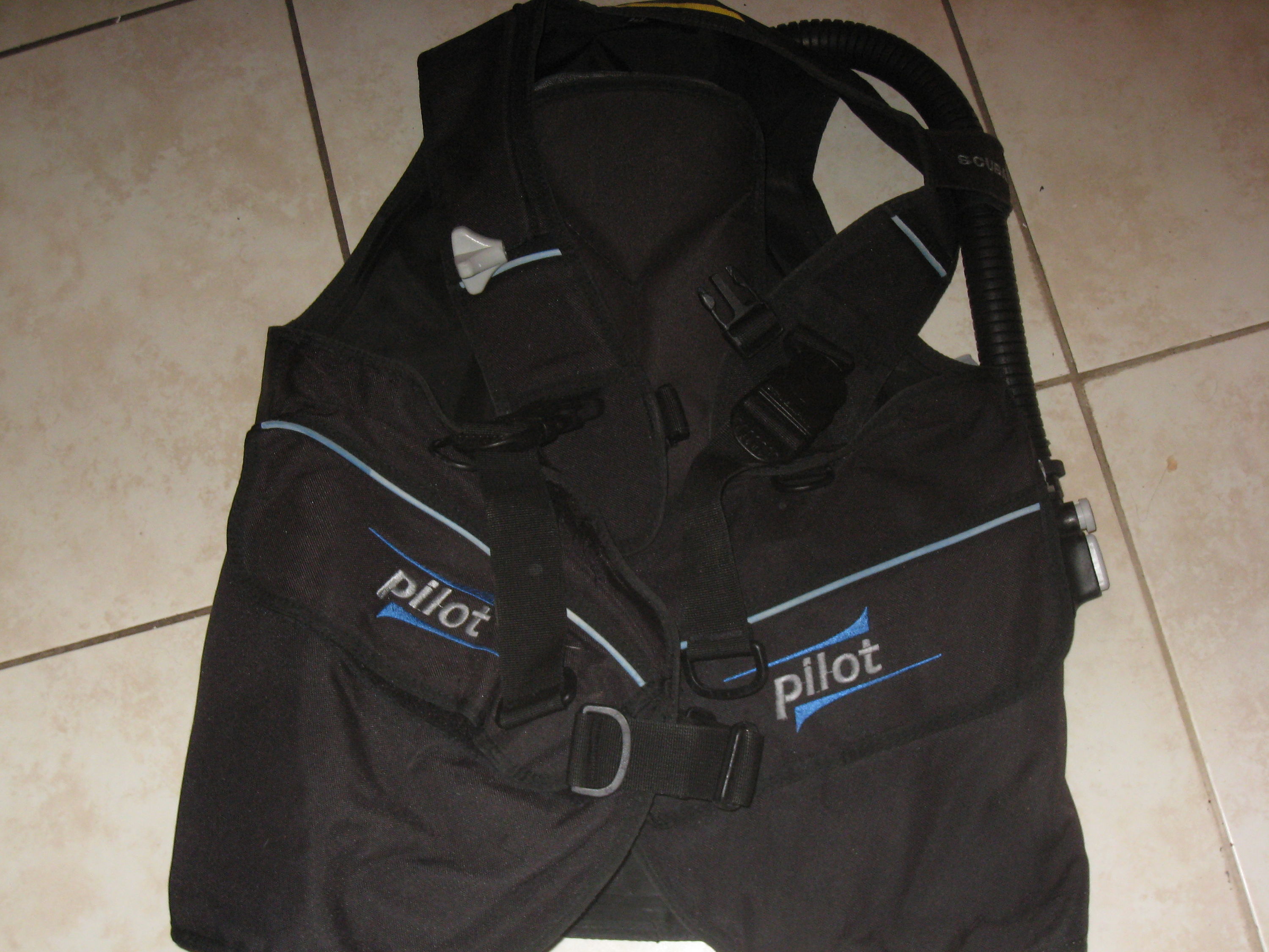 Scubapro Pilot BCD Size Large