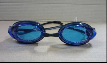 swimming goggles and fins