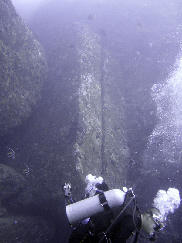 The Two Towers of Yonaguni's underwater ruins