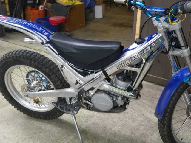 Trail Riding seat on Sherco