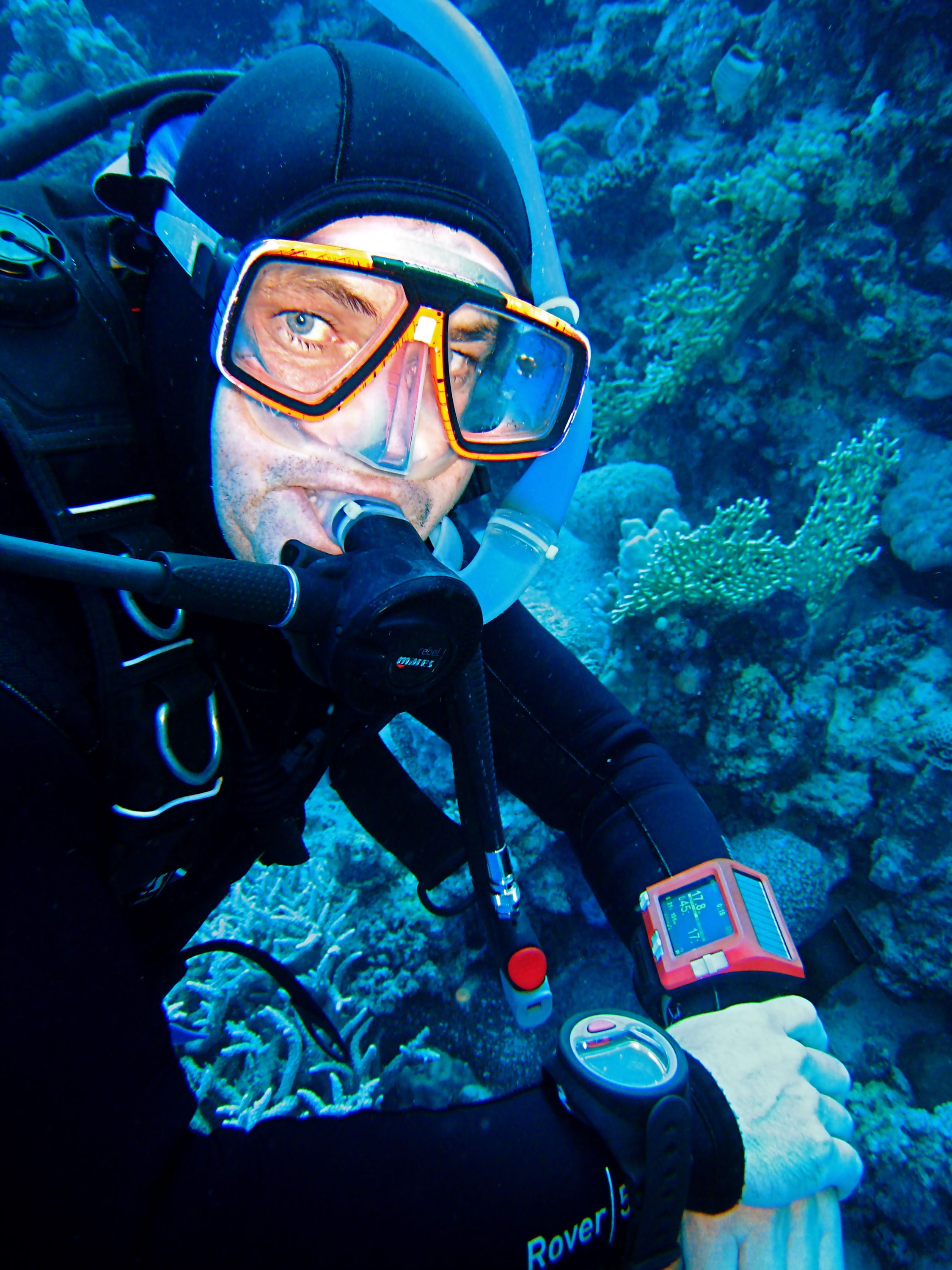 uemis ZURICH during test dive