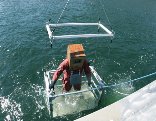 wooden helmet diving