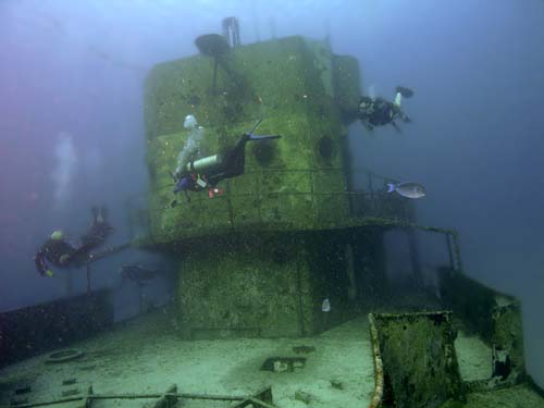 Wreck of the Minesweeper C-53 in Cozumel